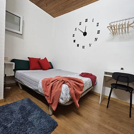 Meridiana Nino House Capsule hotel