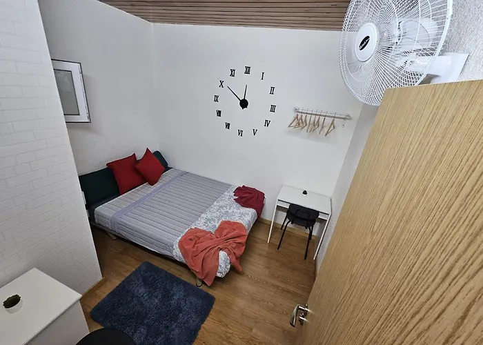 Meridiana Nino House Hotel a capsule Barcellona